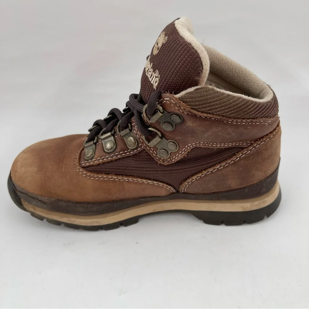Timberland Boy’s Classic Brown Suede -SZ 12.5 C- Waterproof Hiking Boots